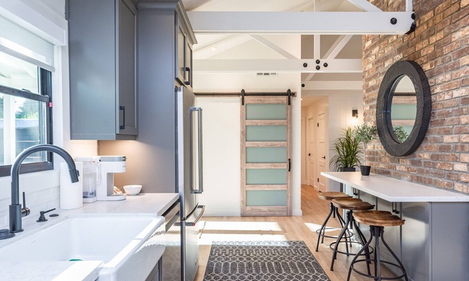 Napa Casa | Napa Valley Oak Knoll Modern Farmhouse