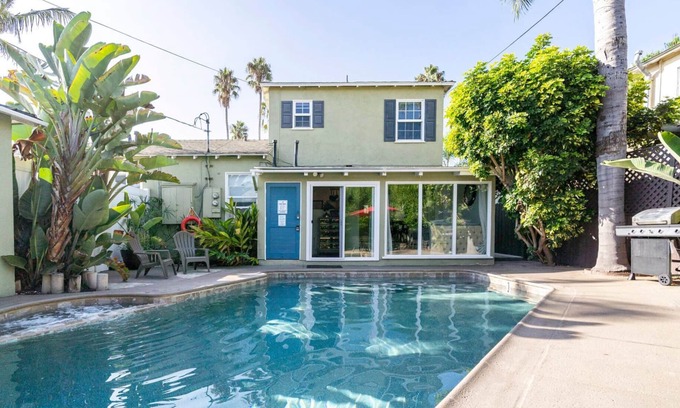 Naples Casa | Naples Island Pool House