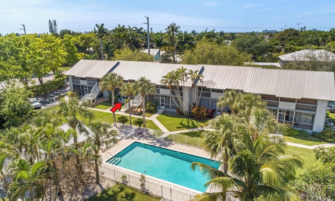 Redevelopment Area Condominio | Naples Paradise Pool/1Mile to beach/DT/Shopping/0,5mile Pickleball court