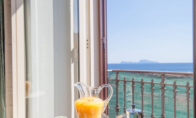 Chiaia Cama Y Desayuno | NapoliCentro Mare