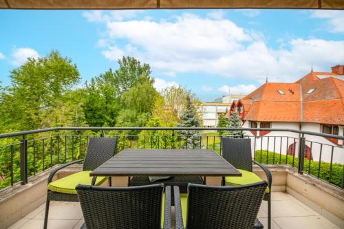 Balatonlelle Apartamento | Napsugár 12 by HelloBalatonlelle