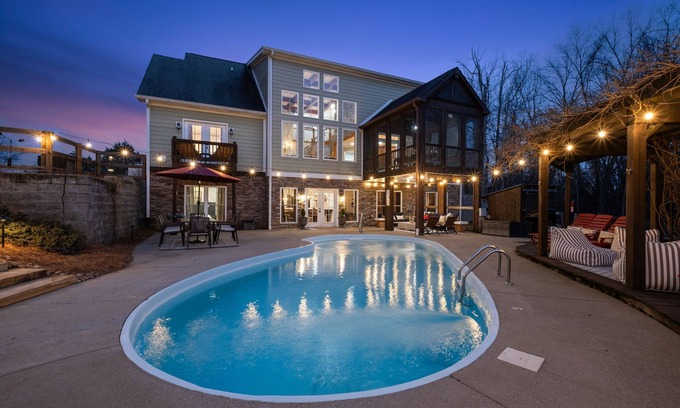 Joelton Casa | Amenity Packed Property, Perfect for Large Groups– Pool/ Theatre/ Karaoke/ Gym +