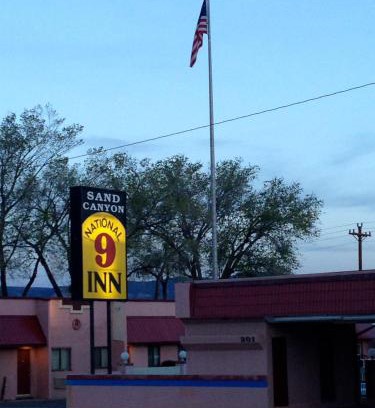 Cortez Hotel | National 9 Inn Sand Canyon