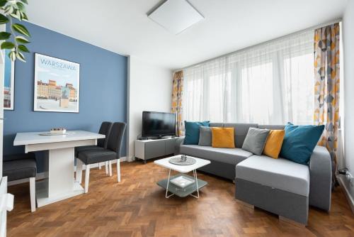 Saska Kepa Apartamento | National Stadium Chic Studio by BookingHost