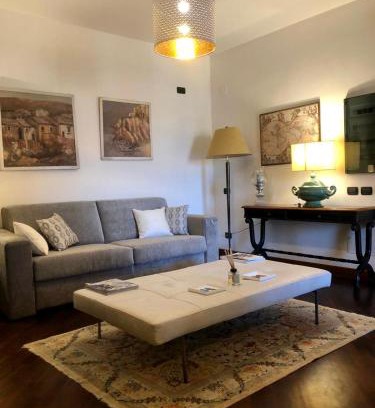 Centro Giano Apartamento | Nativo Suite Da Vinci 38