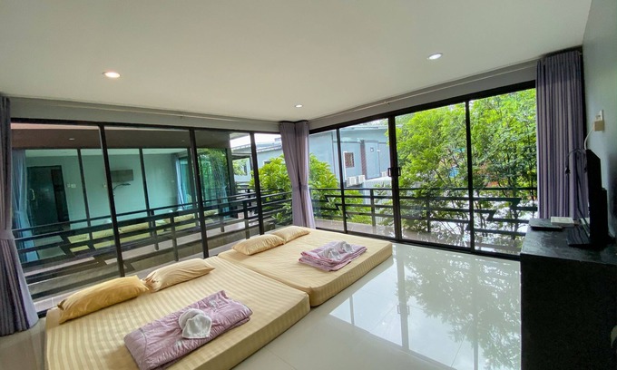 Song Phi Nong Hotel | Natthapon Resort