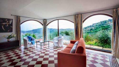 Castellabate Casa | Natursteinvilla mit Meerblick , 2km über dem Meer-Cilentissimo