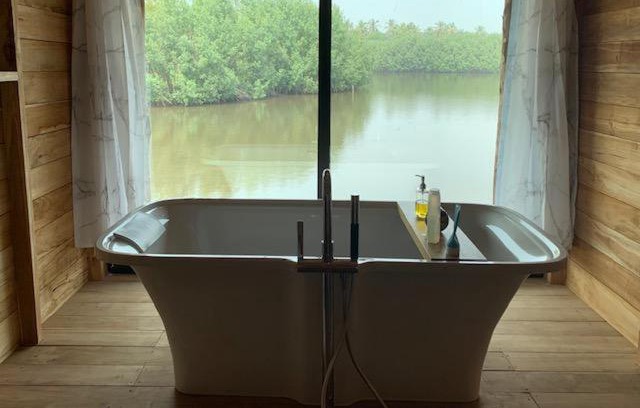 Ouidah Otro | Natura Luxury Lake Hut