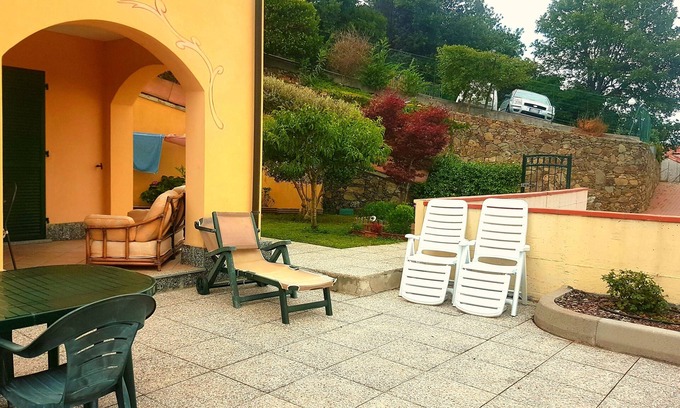 Vezzi Portio Casa | Villa Natura con vista panorámica