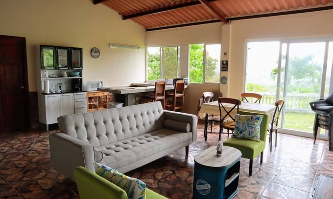 Chica Casa | Natural Mountain Retreat at Chicá.Great for relaxing and enjoying fresh weather.