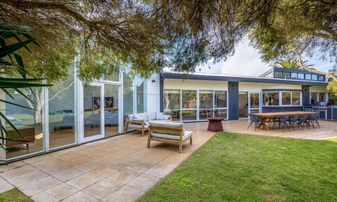 Blairgowrie Casa | Naturally Blairgowrie - check out 5pm Sunday