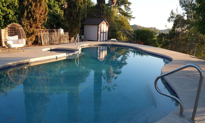 Shadow Hills Casa | Nature 3-bedroom house with a pool in Los Angeles