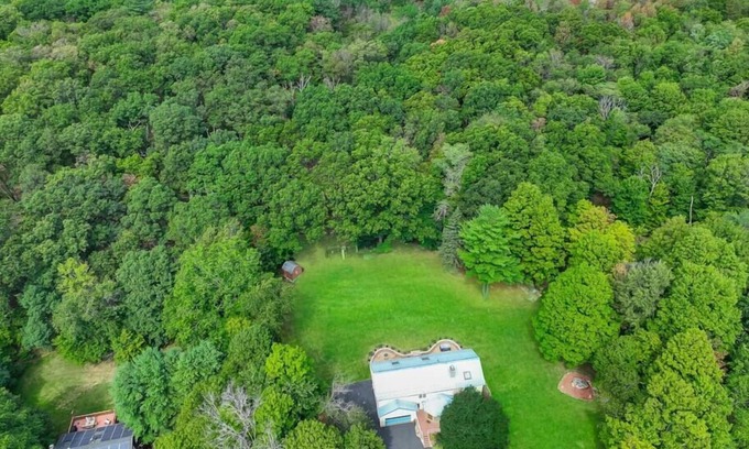 Monroe Casa | Nature Getaway: Charming Villa Near Trails and Parks