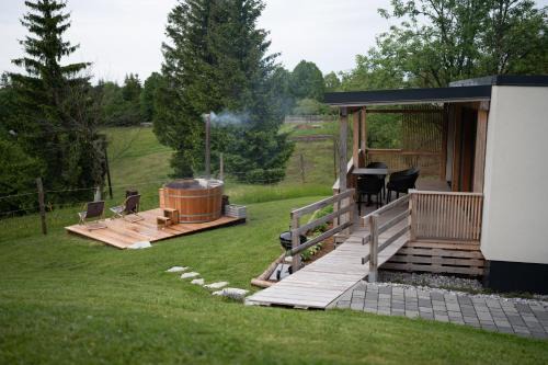 Dane Casa | Nature Getaway with Private Sauna, Wooden Soaking Hot Tub & Champagne Welcome