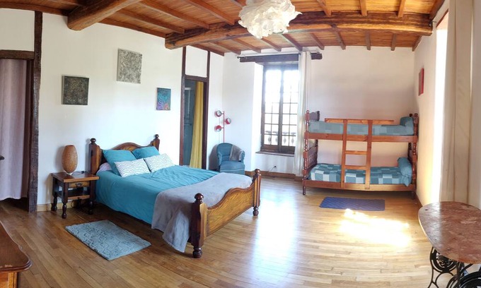 Castelnau-Magnoac Casa | Nature gîte for families and groups