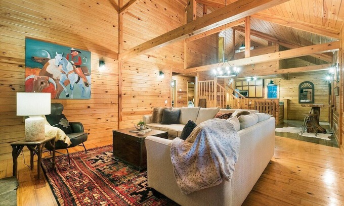 Eureka Springs Casa | Pattersons Cabin-Nature Retreat-10 Mi to DT