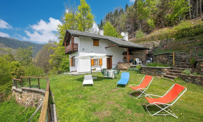 Caprezzo Casa | Nature’s embrace chalet, Caprezzo, Italy