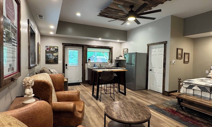 Patricksburg Casa | Nature’s Rest at Cataract Falls