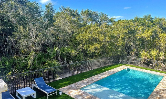 Fort Myers Beach Casa | Nature View #3