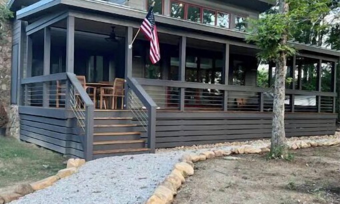 Tracy City Casa | Natures Hideaway..2 Bedroom Plus Loft next to Lake