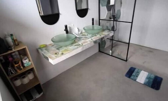 Poste Lafayette Villa | Naturo Villa 16