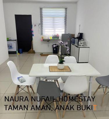 Taman Aman Casa | Naura Nufail Homestay Taman Aman Anak Bukit