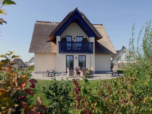 Gross Schwansee Casa | Nausikaa's- Fleur de Lis