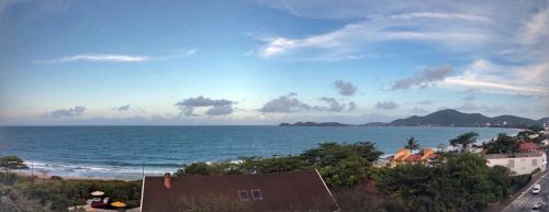Penha Apartamento | Nautilus Home Club - Beto Carrero - Frente mar com vista espetacular