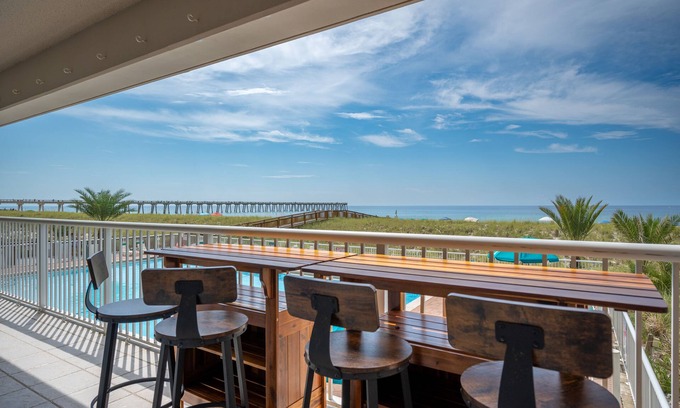 Navarre Beach Condominio | Navarre Beach Regency # 112 - Gulf Front Luxury - ¡Nuevo para 2019!
