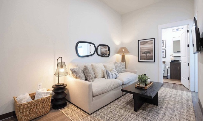 Highfill Apartamento | Navigator - 5 mi to XNA - 15 mi to DT Bentonville