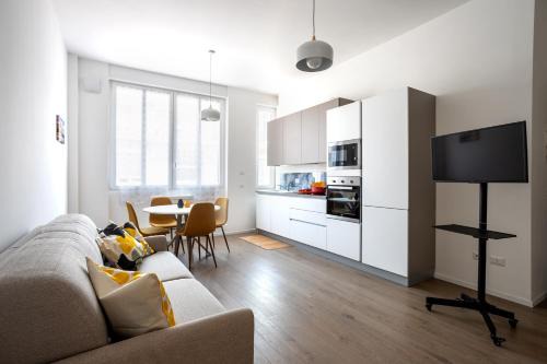 Morivione Apartamento | [Navigli - Center] Modern Suite, Fast Wi-Fi & Tram