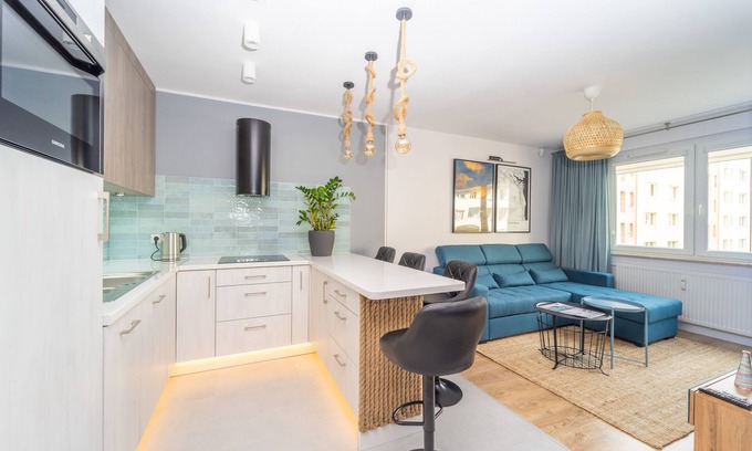 Srodmiescie Apartamento | Navy Blue by 3City Rentals