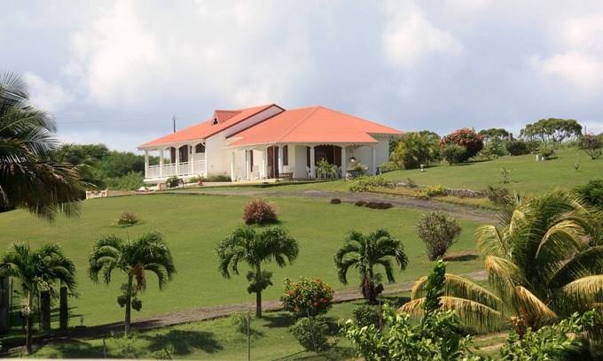 Sainte-Anne Apartamento | APTO SIMPÁTICO. en PRECIOSA VILLA 200M PLAYA