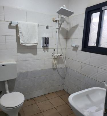 Bafoussam Apartamento | Ndouha House