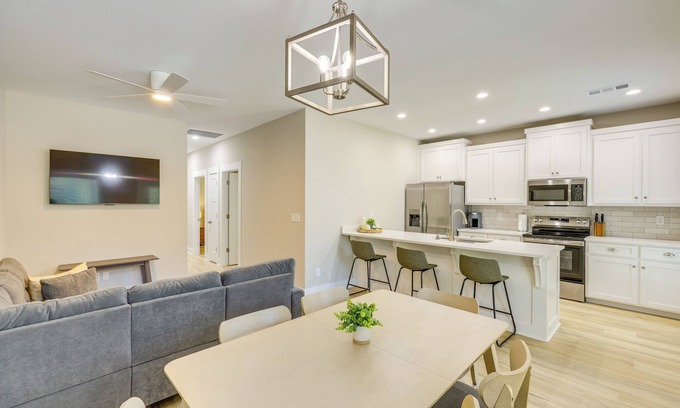 Millbrook Casa | Near 17 Springs Sports Complex: Millbrook Duplex!