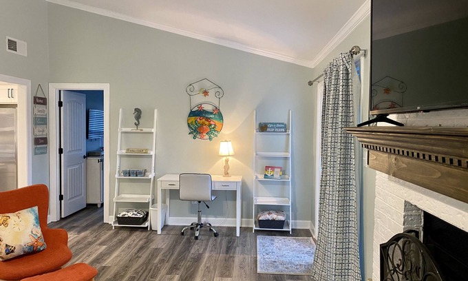 Piney Green Casa | Near Camp LeJeune main gate