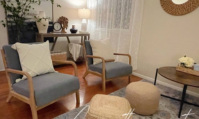 Bonita Casa | Near Claremont La Verne near highways 10 57 210 Memory foam Queen's bed