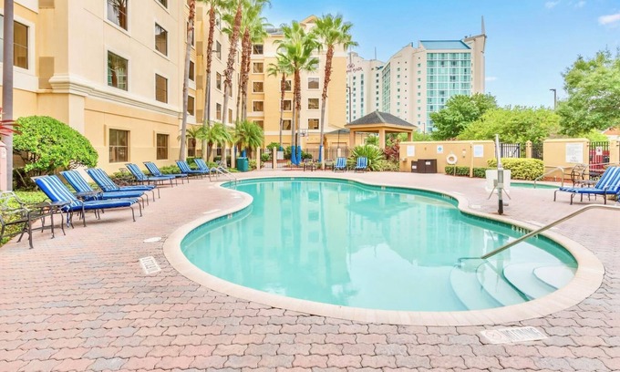 Southwest Orlando Apartamento | Near Disney -1br w King Bed - Pool Hot Tub