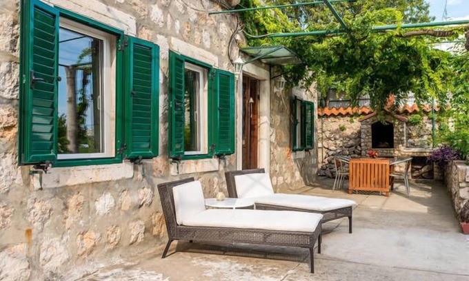 Municipality of Dubrovnik Apartamento | cerca de las murallas de la ciudad de Dubrovnik