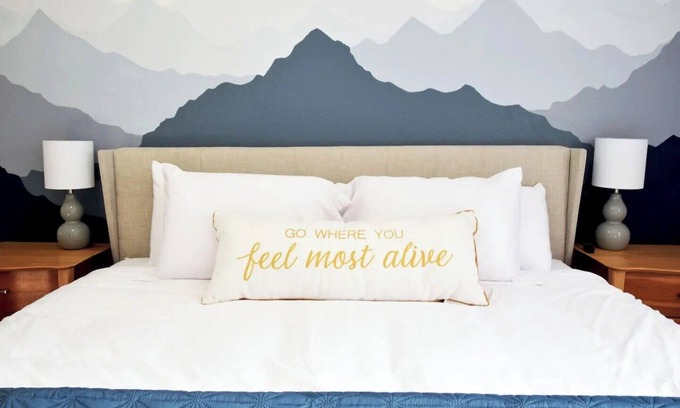 Old North End Casa | »Near Dwntwn + CC« King Beds┃Trail Access┃Firepit