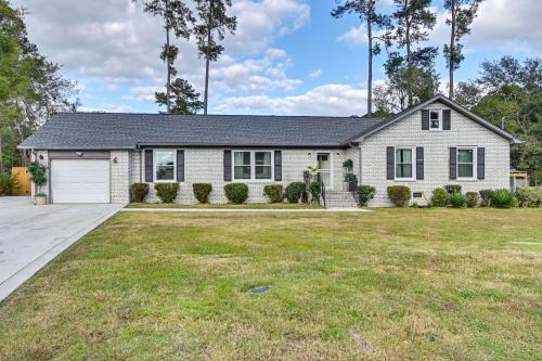 Westover Casa | Near Fort Liberty Home with Yard in Fayetteville!