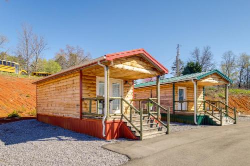 Newport Casa | Near Hiking and Biking Newport Cabin in the Smokies