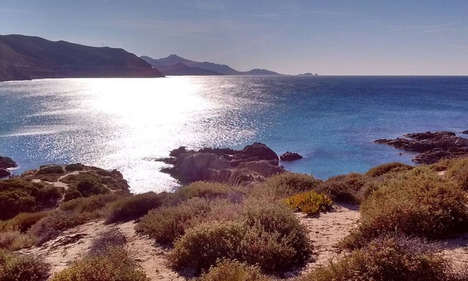 Lozari Apartamento | Cerca de Iles Rousse apartamento con aire acondicionado y piscina para 4 personas cerca del mar