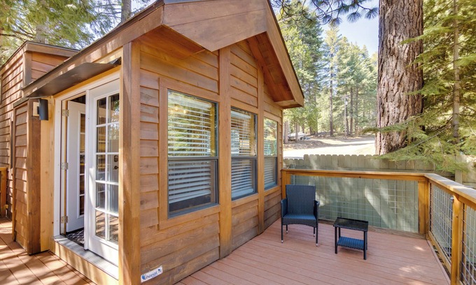 Lake Almanor Peninsula Cabina | Near Lake Almanor & Golf: Cozy Cabin!