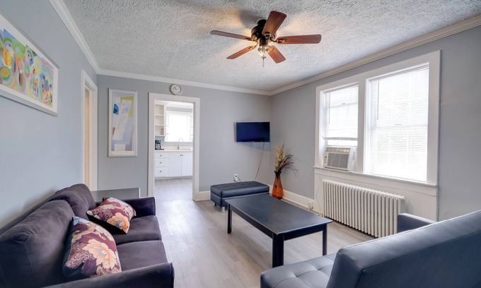 Hamilton Apartamento | Near Shops, Eats & Trails: Loudon County Apt!