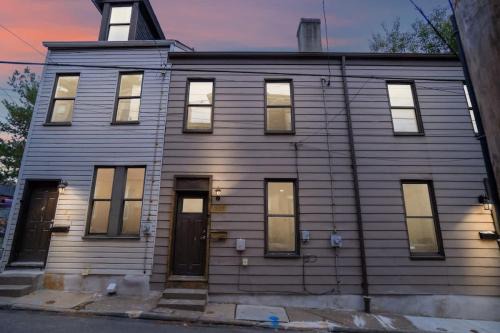 Mexican War Streets Casa | Near Stadium 2 Bdrm House w Fire Pit Free WiFi