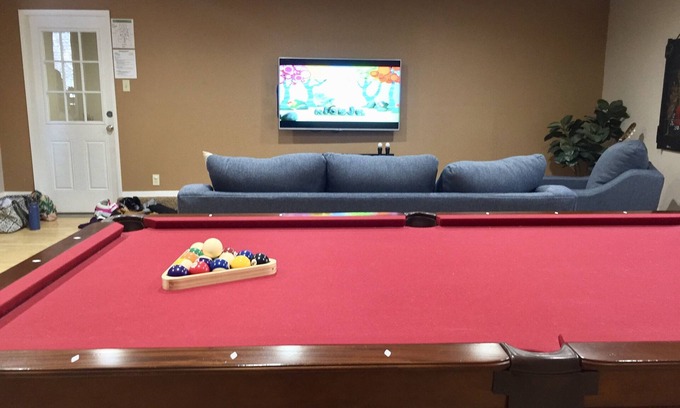 Tahoe Island Casa | Tahoe Island Park, mesa de billar, mascotas, cable premium y Wifi gratis