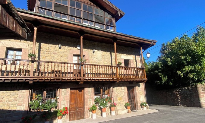 Celis Apartamento | Cerca de la Cueva del Soplao, San Sebastián de Garabandal, estamos en la montaña
