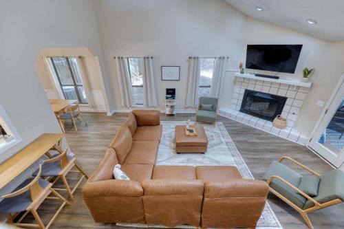 Fortson Casa | Near the Hospital and Dining - Sunrise Knoll Stay