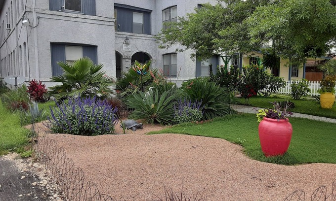 Government Hill Apartamento | Cerca de Pearl Brewery: acceso rápido a Riverwalk, Alamo y el centro de San Antonio.